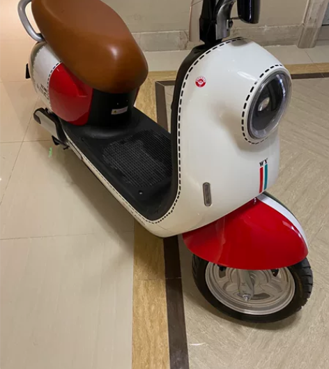 续航75公里，电摩，还没上牌，没过质保，开...