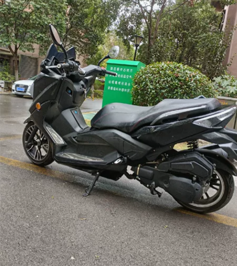 三友150，2021.11上牌，图六有小擦...