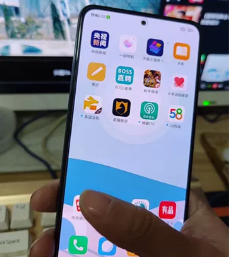 红米k40，12+256版本幻境颜色的，已...