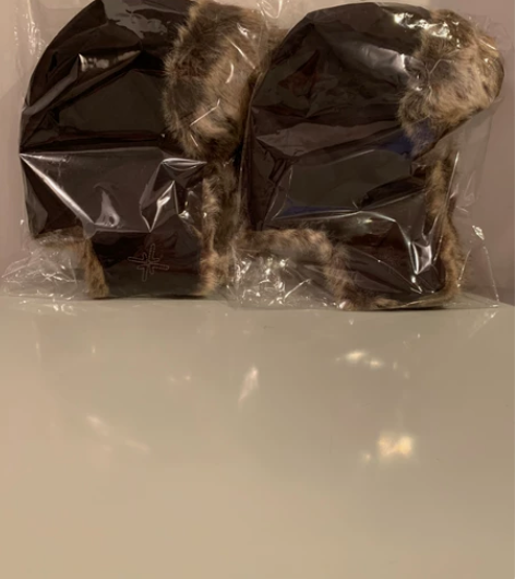 全新外贸大童护耳帽滑雪帽雷锋帽 无吊牌。黑...