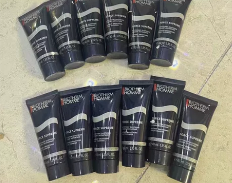 碧欧泉男士蓝钻滋养紧致洁面膏 洗面奶40m...