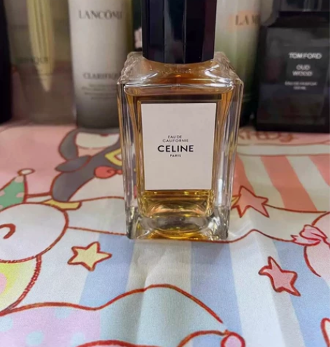 celine彰显香水100ml加州 喷了三...