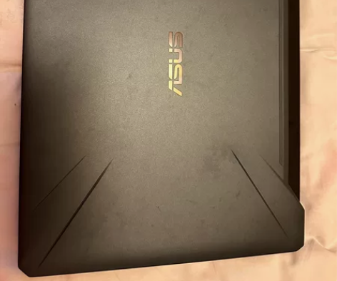 1华硕（ASUS）飞行堡垒7/6九代英特尔...