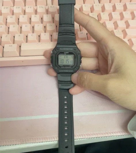 卡西欧手表 原价 288买的 感兴趣的话点...