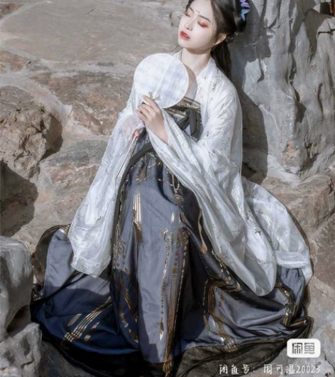 艺缕原创汉服，黑云鹤，正版， 6米襦裙+上...