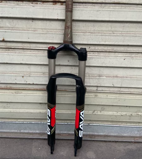 SAVA前叉 如图，椎管，油叉，可锁死应该...