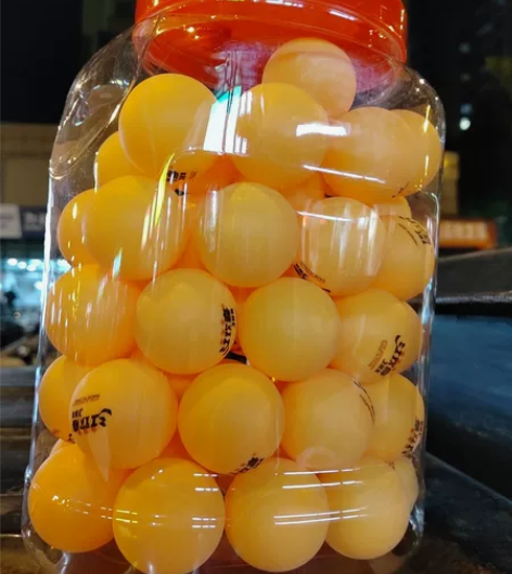 红双喜牌乒乓球甩卖。一罐10块，3罐25 ...