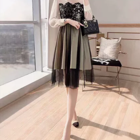 全新薇薇风法式气质网纱拼水溶蕾丝连衣裙 S...