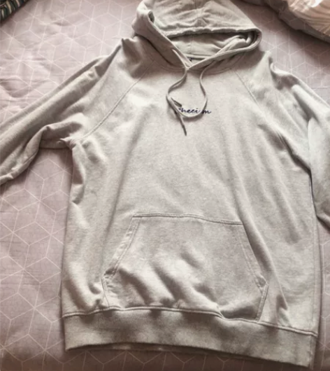 男百分百纯棉卫衣，戴帽子的，我对象不喜欢连...