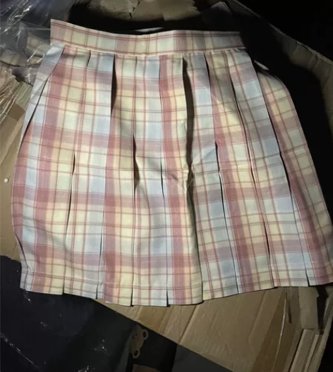 崭新百折裙 因仓库到期，商品太多，价处理5...