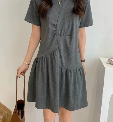 港风小众设计感连衣裙，纯棉百搭休闲简约中长...