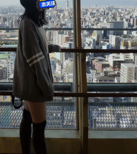 秋冬韩系港风女复古chic休闲时尚减龄炸街...
