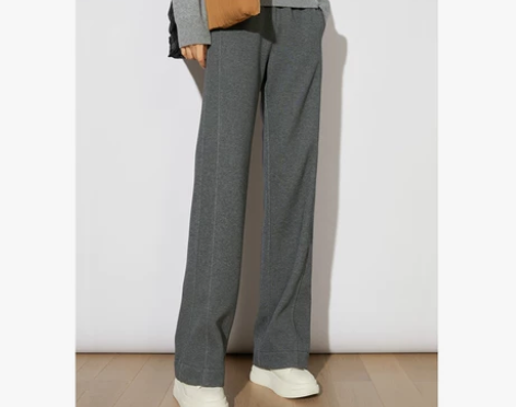 畅点徐ChangDX W牌裤型 更显腿长!...