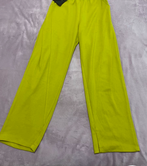 阔腿裤休闲裤跳舞裤 苹果绿S码全新 腰围有...