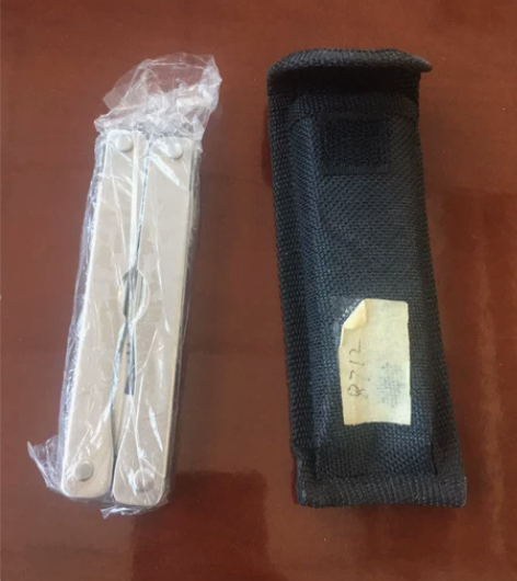 户外多功能组合刀具，折叠钳套装 折叠钳套装...