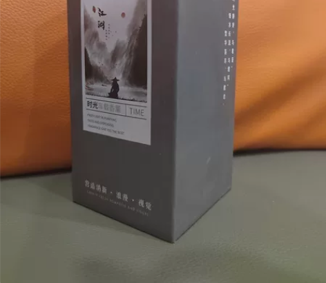 汽车香水高档持久淡香氛围高级古龙车载香薰摆...