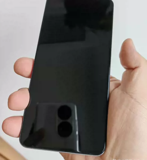 自用红米k50现出售成色靓，喜欢的滴滴。最...
