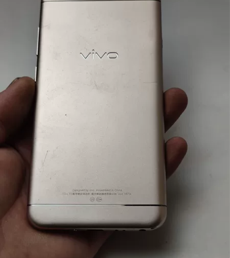 vivo y67a 开机屏坏，外爆机 内爆...