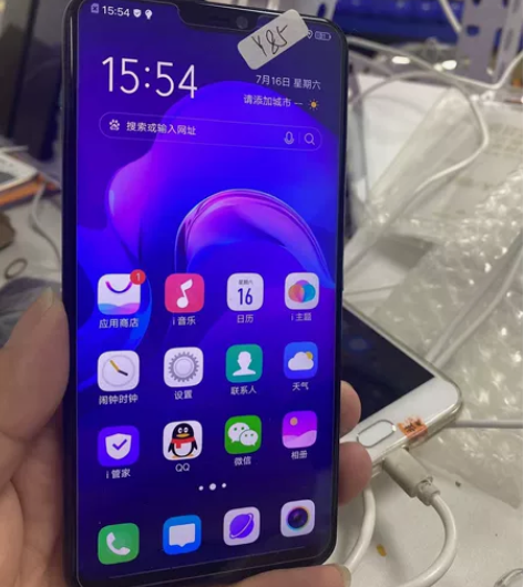 vivoy85手机，  4+64g内存，安...