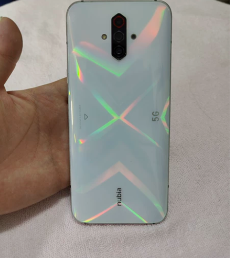 努比亚play (5G)8+128G  国...