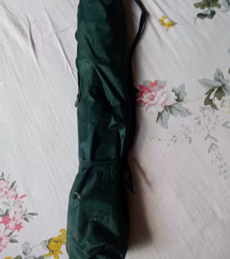 画架低价转卖，还没用过，袋子也还没开过，就...