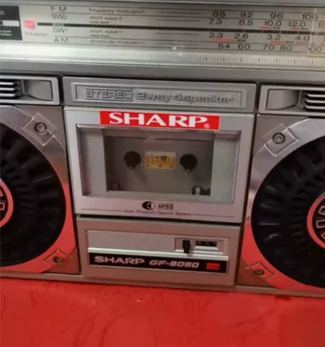 原装日本进口夏普录音机6060X，整机原装...