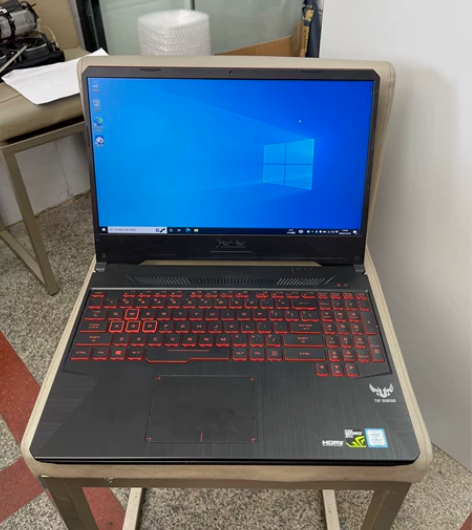 华硕飞行堡垒FX505游戏本 i7-875...