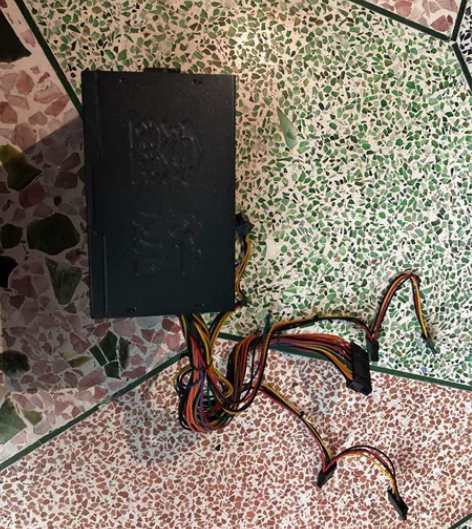 鑫航230w,成色伊拉克。 带一根24pi...