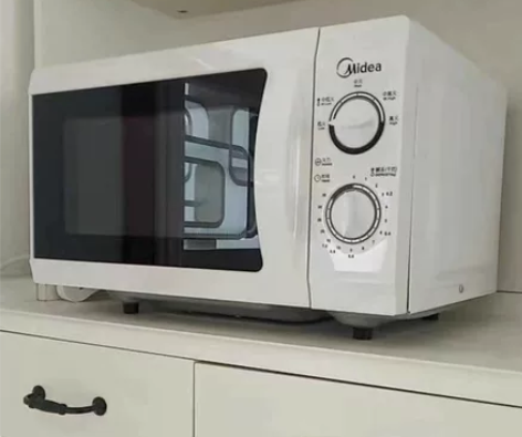 转让家用小型美的经典机械转盘20升微波炉美...