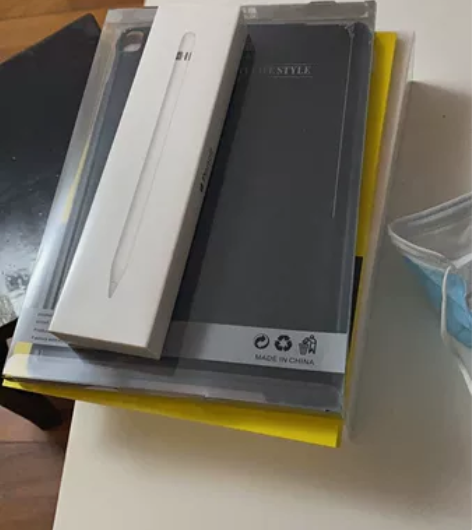 个人闲置全新未拆苹果ipad 9代10.2...