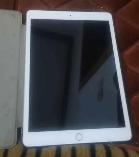 苹果(Apple)2020款ipad 8代...