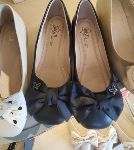 全新专柜大东平跟单鞋37标准码数，无质量问...