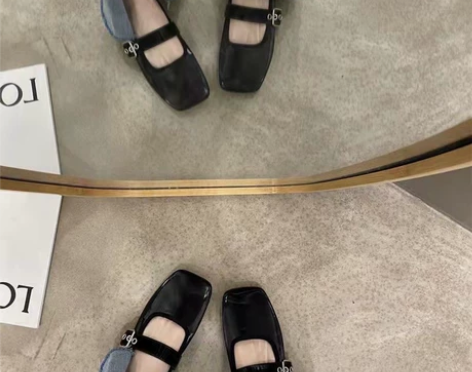 玛丽珍鞋,浅口软底仙女平跟女鞋,穿过两次,...
