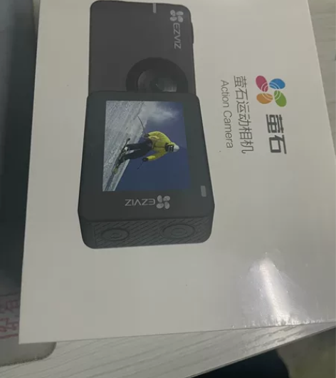 全新的萤石S3运动相机，仅此一台，未拆封的...