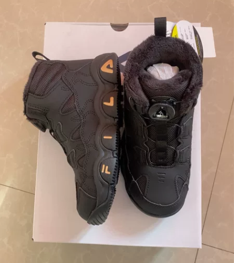 斐乐全新加绒棉鞋,黑色31码绿色32码,保...