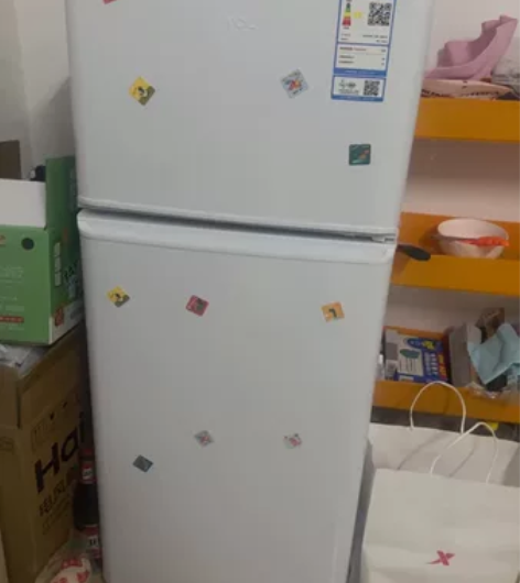 自用冰箱，由于搬家带不走，转售，今年8月份...