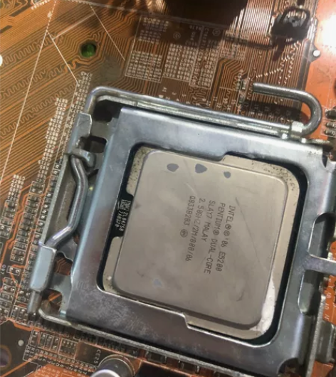 e5200套装  感兴趣的话点“我想要”和...