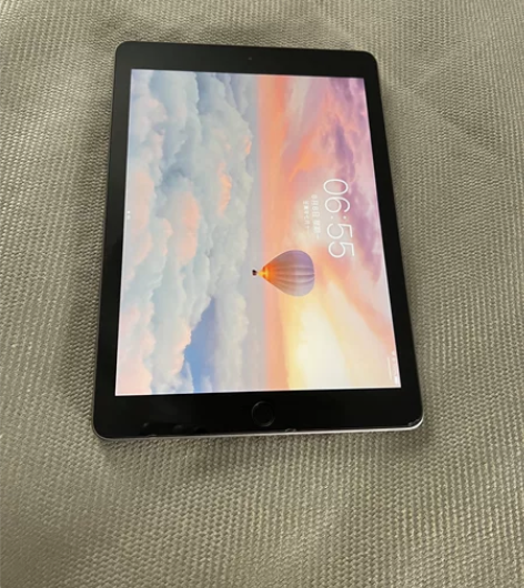 国行9.5成新银色iPad第六代，自用全程...