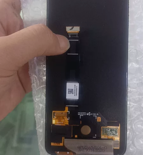 小米9se真正纯原拆机总成 感兴趣的话点“...