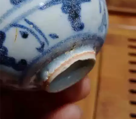 一对明末的小茶碗。品相如图，喜欢的不要错过...