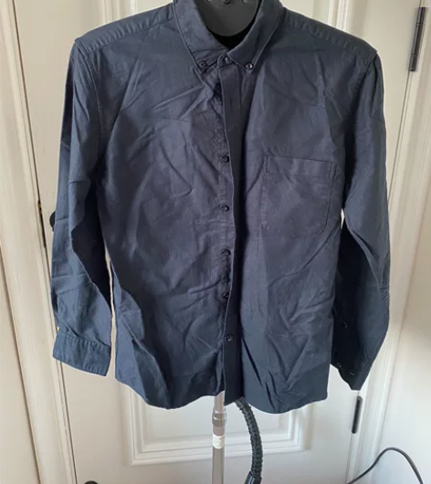 藏青色男士衬衫、尺码M 闲置物品售出不退不换
