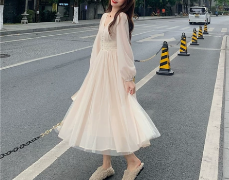 法式超仙的网纱裙公主风V领连衣裙女春装仙女...