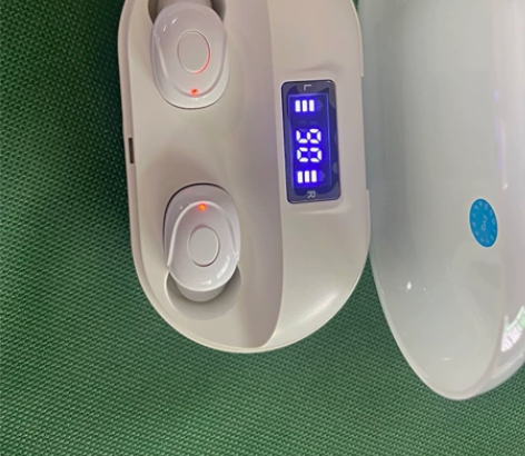 一款好用的全新的无线蓝牙耳机，音质好，包邮...