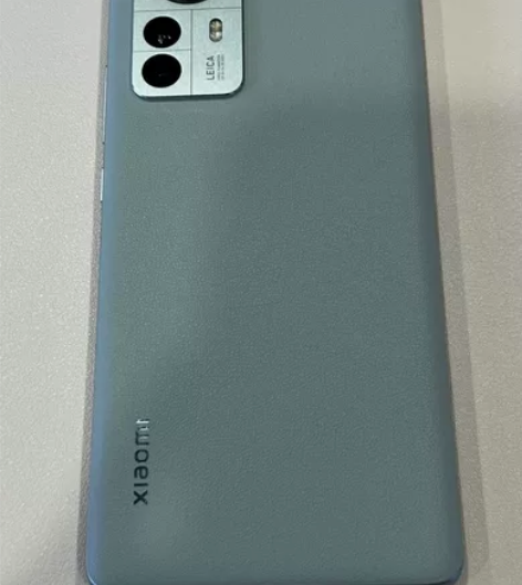 收收收,一台绿色素皮小米12s pro,1...