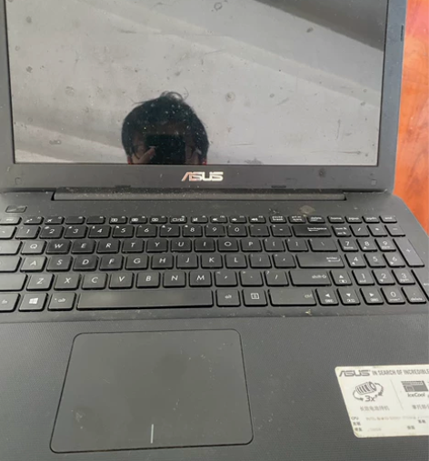 华硕x554l电脑 裸电脑，没什么磕碰 应...