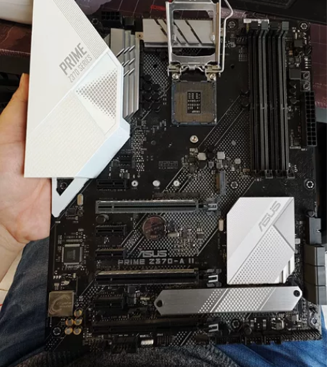 华硕z370 a ii主板，有原装挡板，台...