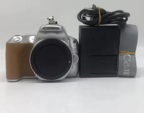 佳能 EOS 200D 正常使用痕迹，无拆...