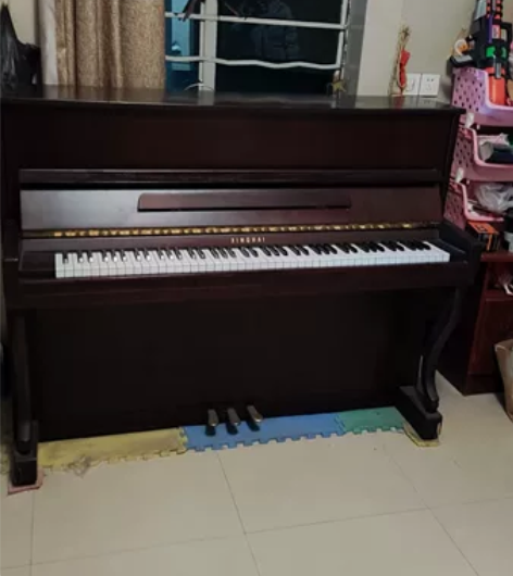 20年的老钢琴了，3800便宜出 感兴趣的...