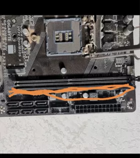 技嘉B250M-D3V主板 针脚完好，成色...