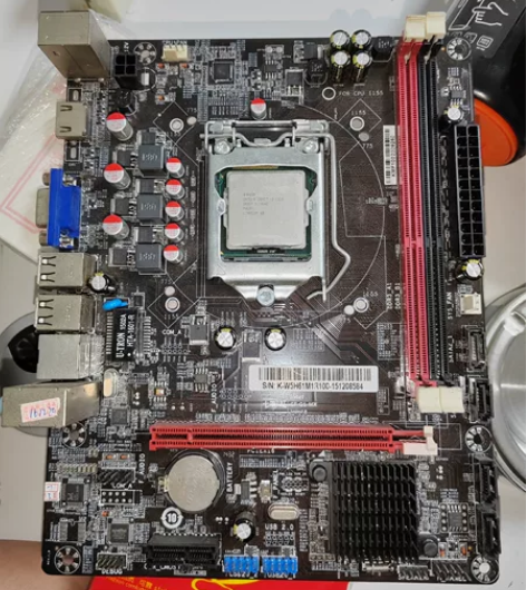 1155主板 成色好 无挡板 70包邮 +...